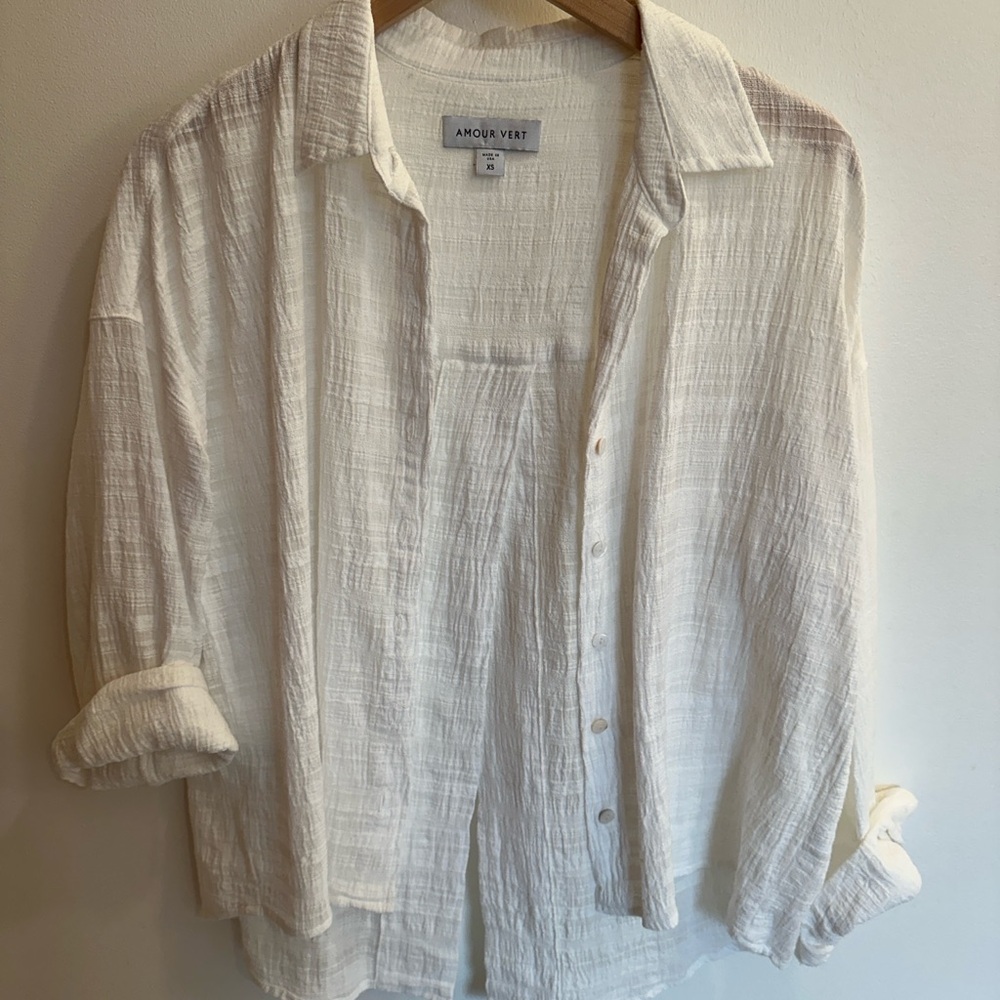 Amour Vert White Button-Up Shirt